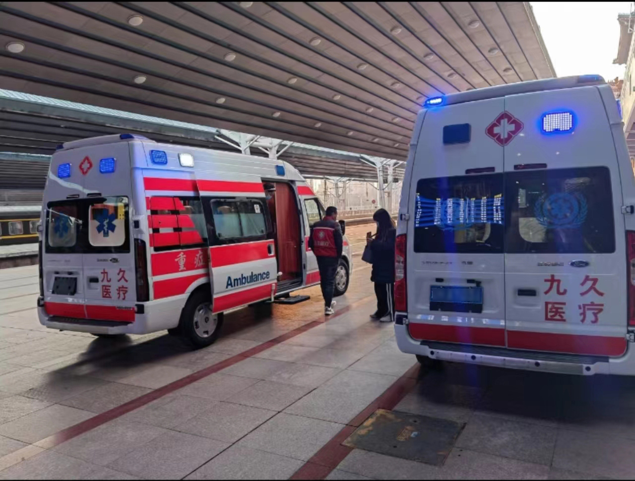 同心县救护车长途转运